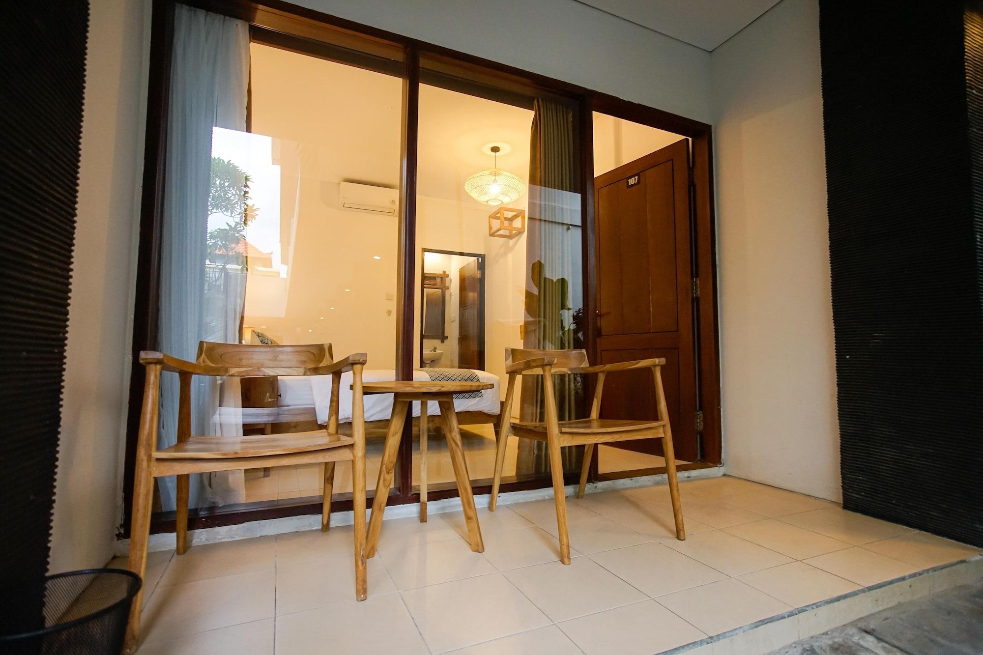 The Kubu Hotel Kuta  Exterior photo